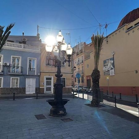 אליקאנטה Great Apartment Close To Plaza De Torres מראה חיצוני תמונה